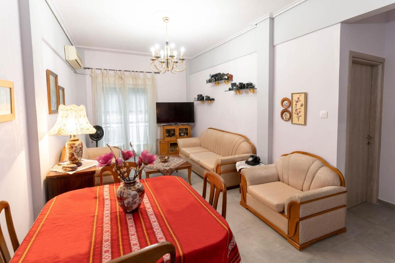 Byt Downtown Flat Larissa Luaran gambar