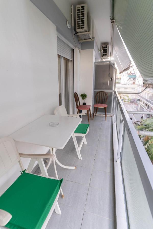 Byt Downtown Flat Larissa Luaran gambar